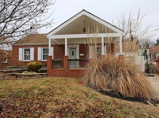 7109 Holly Hills Ave, Saint Louis, MO 63123