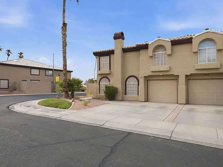 688 Harbor Mist Ave — Photo 23