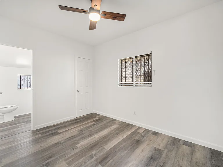 3258 Gleason Ave #3258 — Photo 11