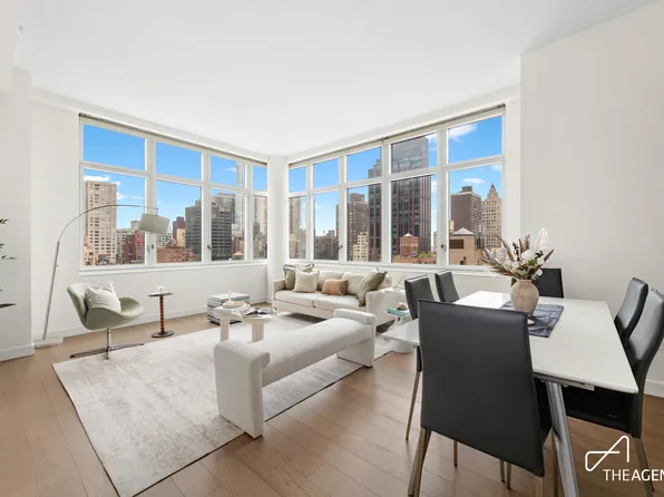 305 East 51st Street image 1 of 15