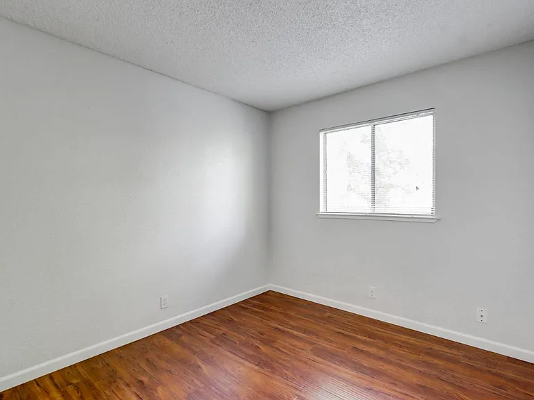 3626 Hallelujah Ct #3 — Photo 12