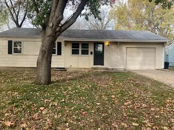 2414 S Crescent Ave, Independence, MO 64052