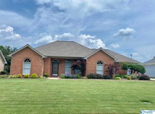 2613 Little John St SW, Decatur, AL 35603