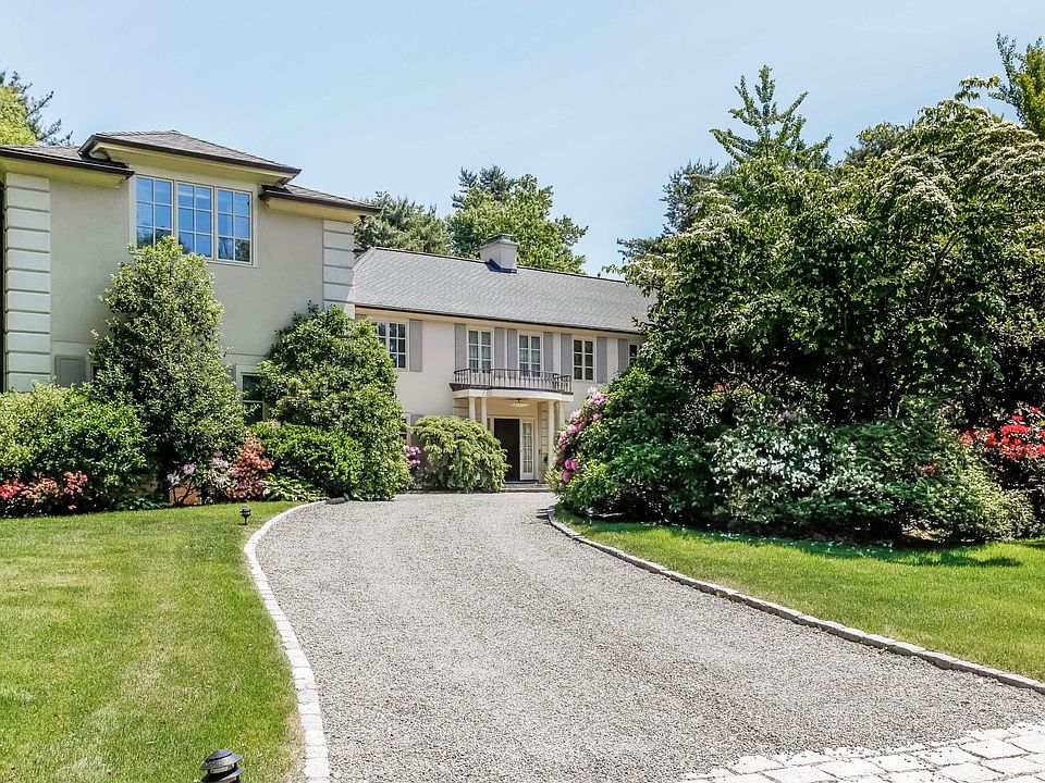 1st image of 45 Birchall Dr