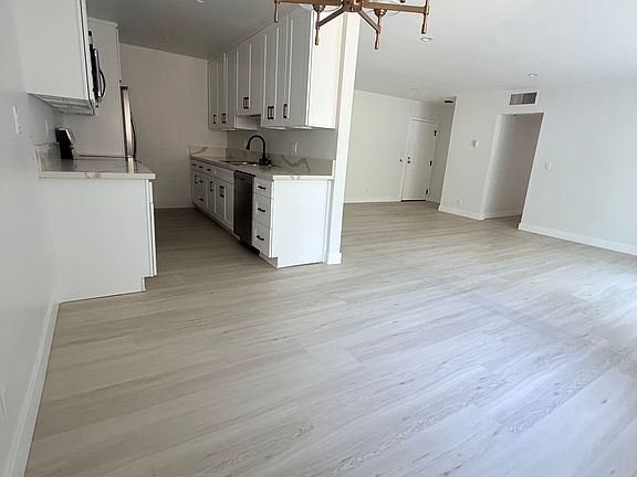 5th image of 2332 S Bentley Ave APT 304