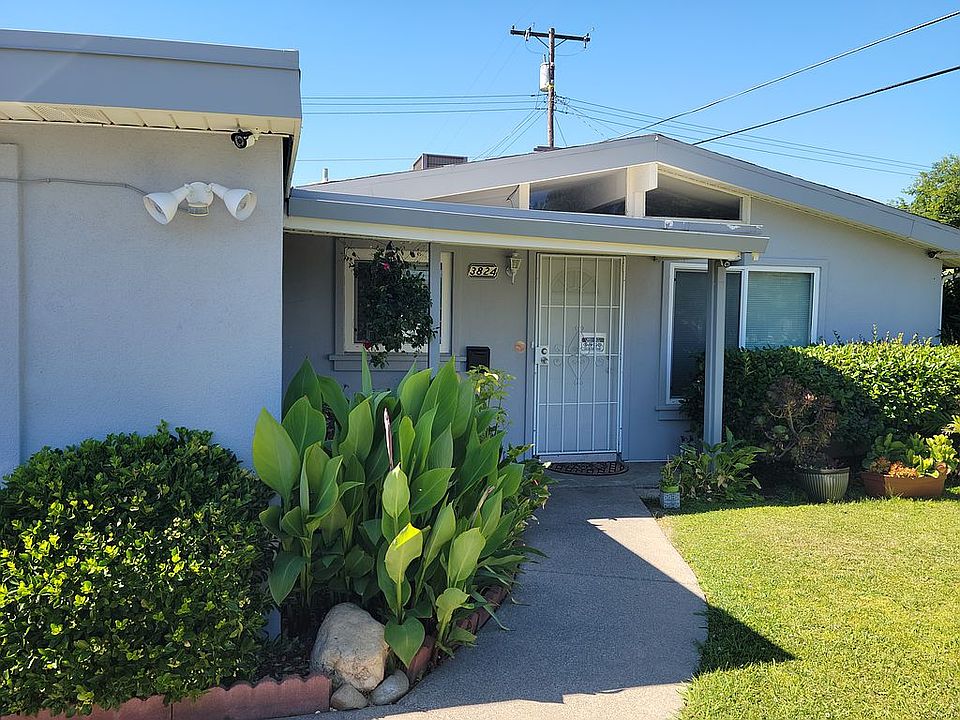 2nd image of 3824 San Novado Way