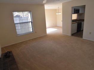 5131 Everett Ln APT C, Baton Rouge, LA 70809