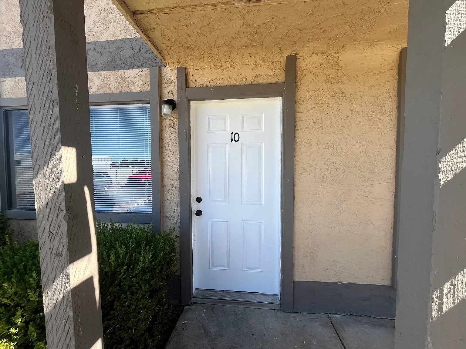 2 bed, 950 sqft, $2,950 — Photo 3
