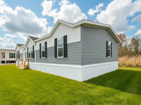 3636 S Business Dr Lot 72, Sheboygan, WI 53081