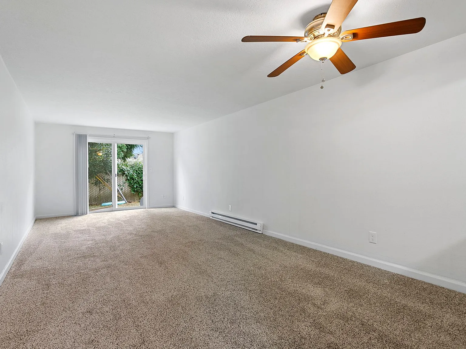Fairway Apartments — Photo 2