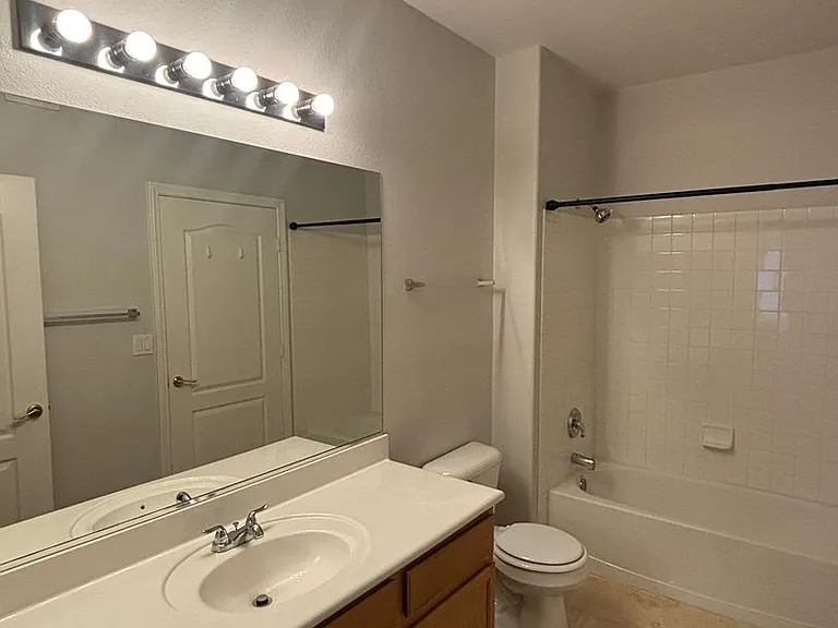 700 Carnegie St #3011 — Photo 9