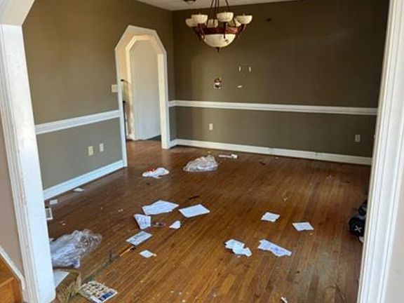 2nd image of 10205 Tickle Ln