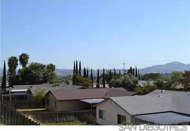 10428 Len Ct — Photo 18
