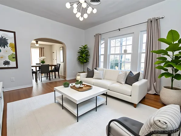 1601 Halsell St, Bridgeport, TX 76426