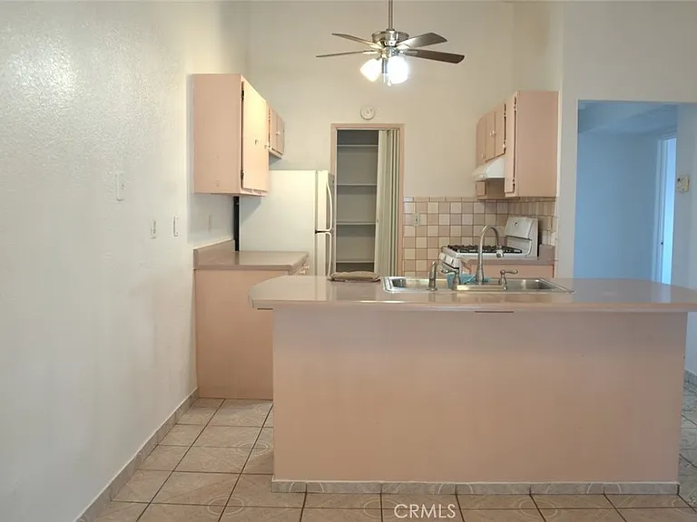 4210 Aero Ln — Photo 5
