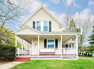 24 Dewey Ave, East Longmeadow, MA 01028