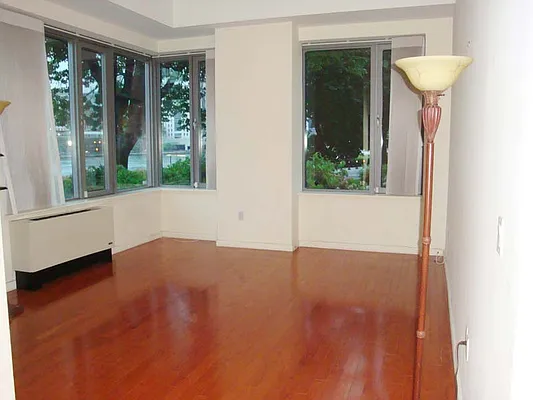 Rented by Sotheby's International Realty | media 12