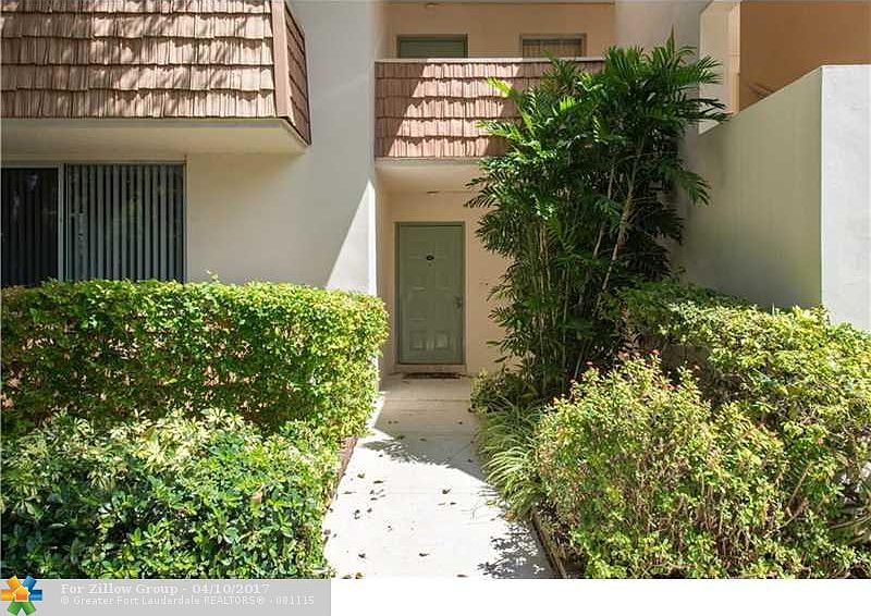 1st image of 4031 N Cypress Dr APT 106