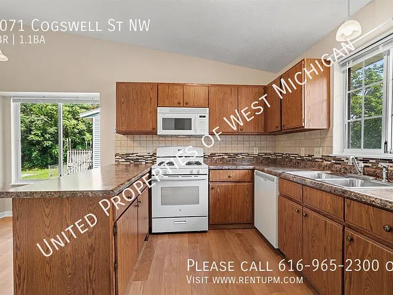 1071 Cogswell St NW — Photo 5