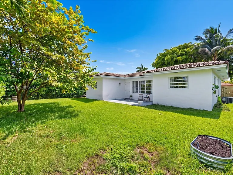 7516 Mutiny Ave — Photo 14