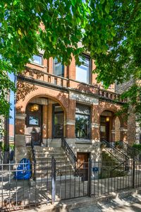 3525 N Sheffield Ave #1, Chicago, IL, 60657