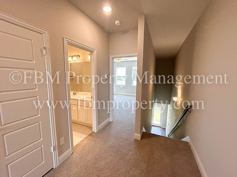 2133 Layla Dr — Photo 9