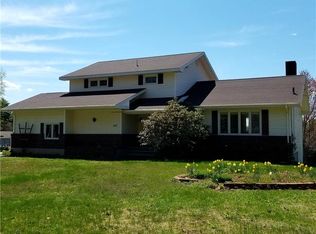 412 Pond Rd, Lewiston, ME 04240