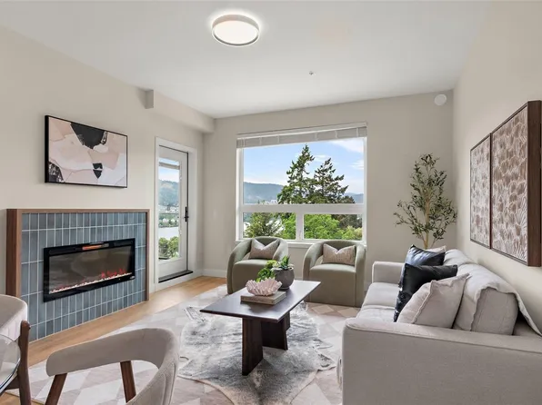 2881 Leigh Rd #213, Langford, BC V9B 4G3