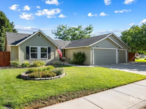 2950 W Stephanie Ct, Meridian, ID 83646
