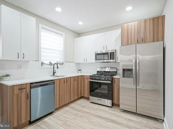 1933 McClellan St, Philadelphia, PA 19145