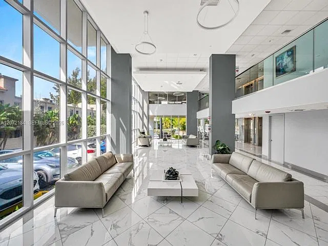 2 bed, 2.0 bath, $3,700 — Photo 2