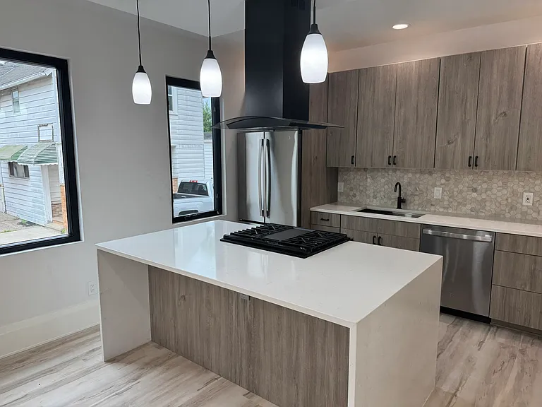 6810 Herman Ave — Photo 8