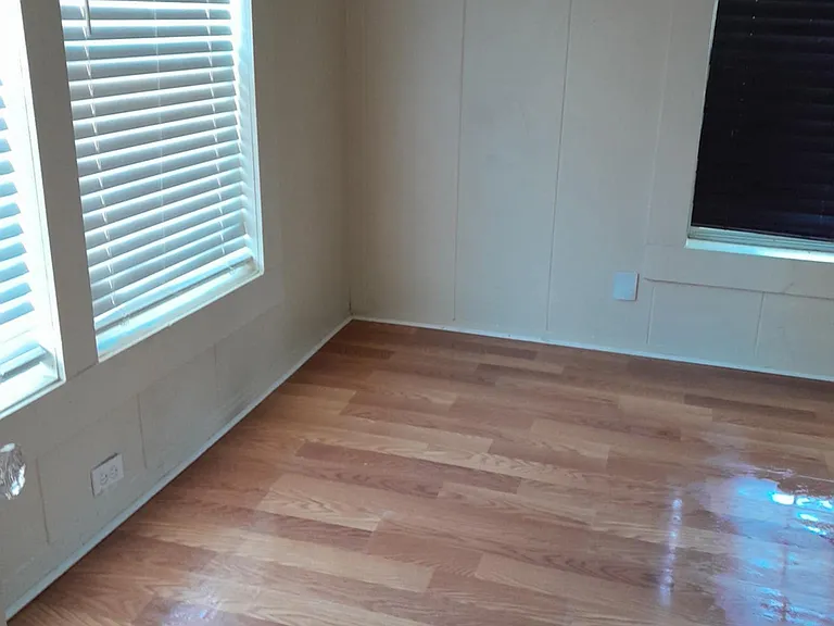 2022 E Polk St — Photo 22