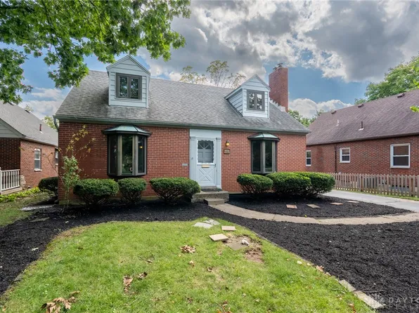 406 Spirea Dr, Dayton, OH 45419
