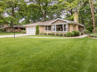 1337 S Western Ave, Park Ridge, IL 60068