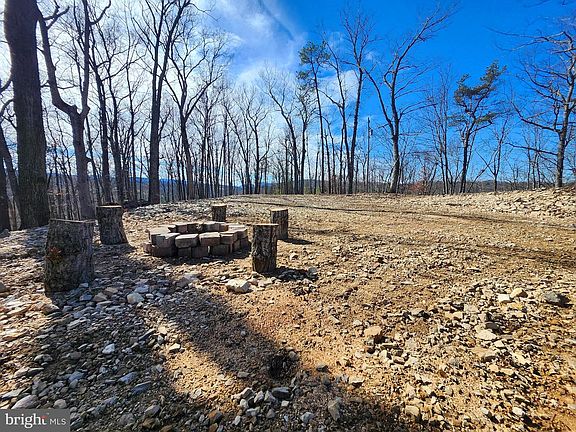 2nd image of LOT 17 Top Dr