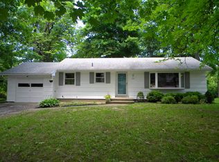 218 Dohrcrest Dr, Rochester, NY 14612