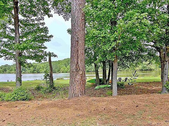 5th image of 603 Ridgelake Dr