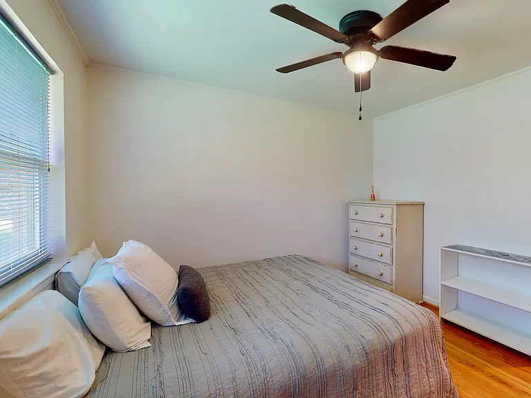 808 Scottsdale Dr — Photo 13
