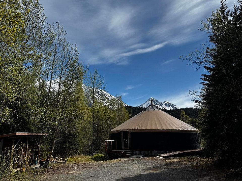 1st image of 34770 Seward Hwy