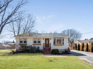 4 Oak St, Saco, ME 04072