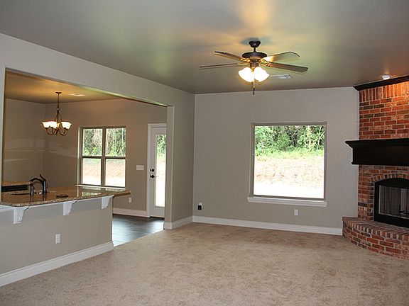 4th image of 17821 Midwest Blvd
