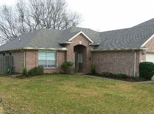 3626 Stratford Town Ln, Sugar Land, TX 77498