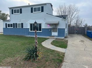 24501 Antoinette Ave, Warren, MI 48089