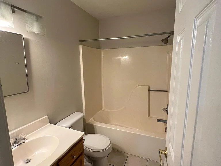 20 Stadium Cir #1 — Photo 19