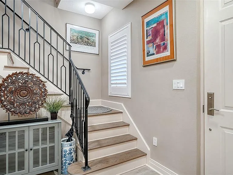 235 Cocoanut Ave #106B — Photo 4