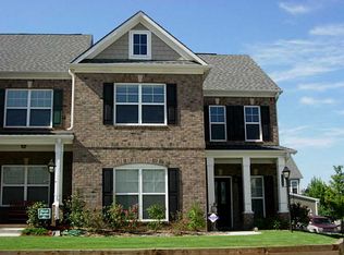 1120 Lake Point Way, Suwanee, GA 30024