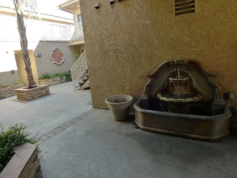 The Crescent @ Memory Park Apts — Photo 6