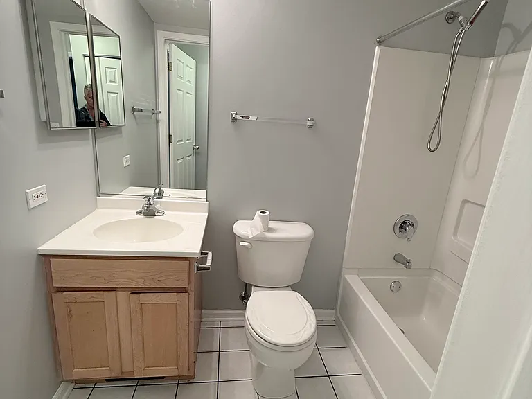 1285 N Red Oak Cir #1 — Photo 3