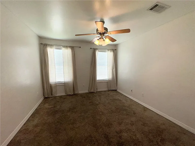 5718 Vermillion Blvd #A — Photo 10